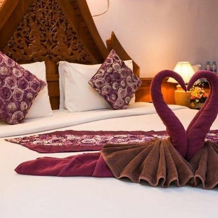 Patong Beach Bed And Breakfast Экстерьер фото