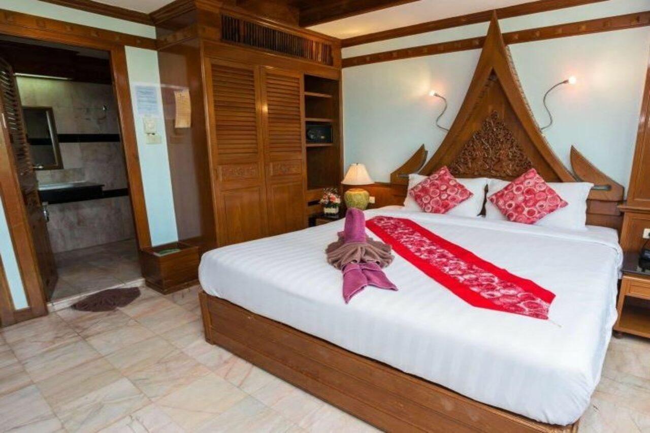 Patong Beach Bed And Breakfast Экстерьер фото